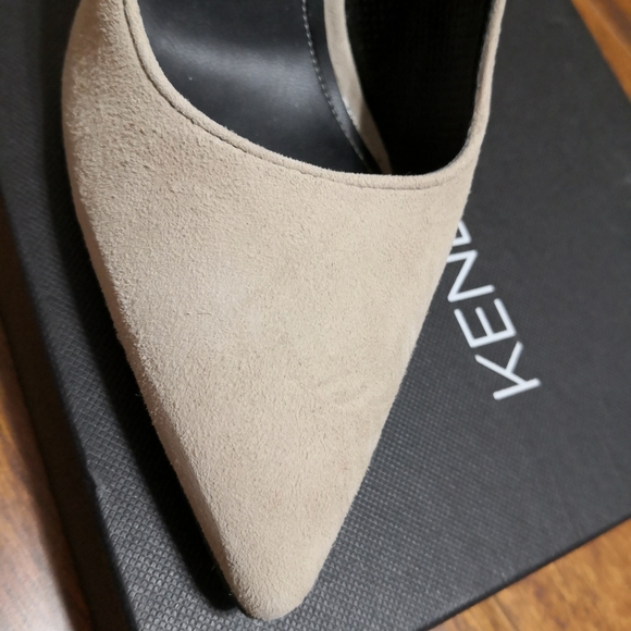 Authentic Kendall + Kylie heels - Picture 3 of 5